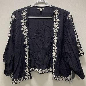 Amuse Society Kimono